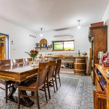 Bed and Breakfast Ahuzat Shaul Seaside Hadera Exterior foto